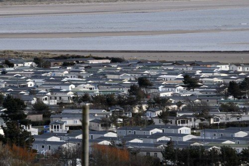 Haven caravan park residents say 'run-down' site leaves them with 'impossible choice'